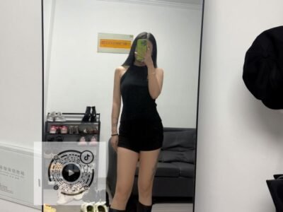 3059118